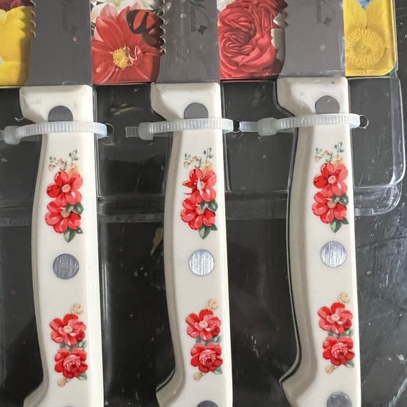 The pioneer woman - Picture 2 of 5